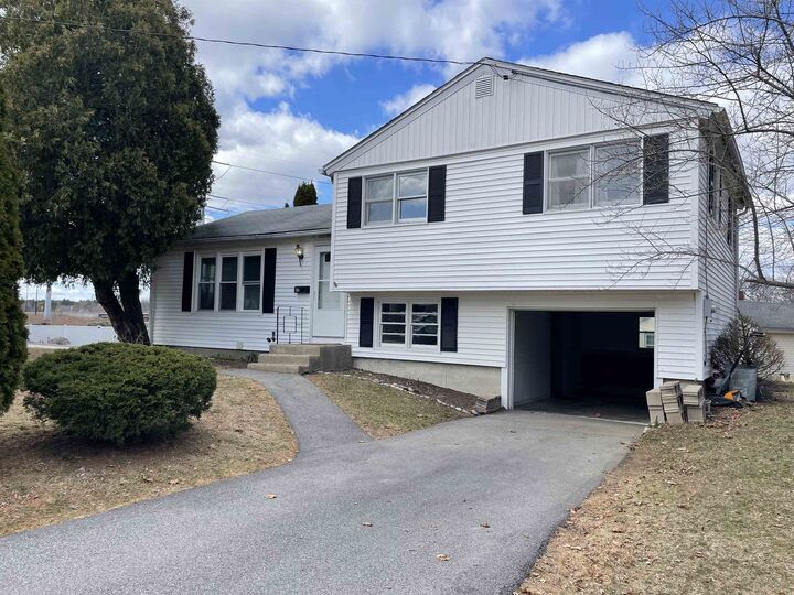 Property Photo:  10 Larry Lane  NH 03801 