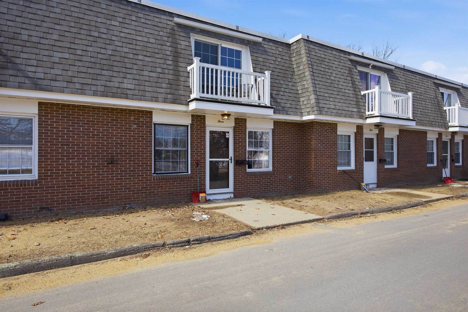 Property Photo: 934 Main Street NH 03246