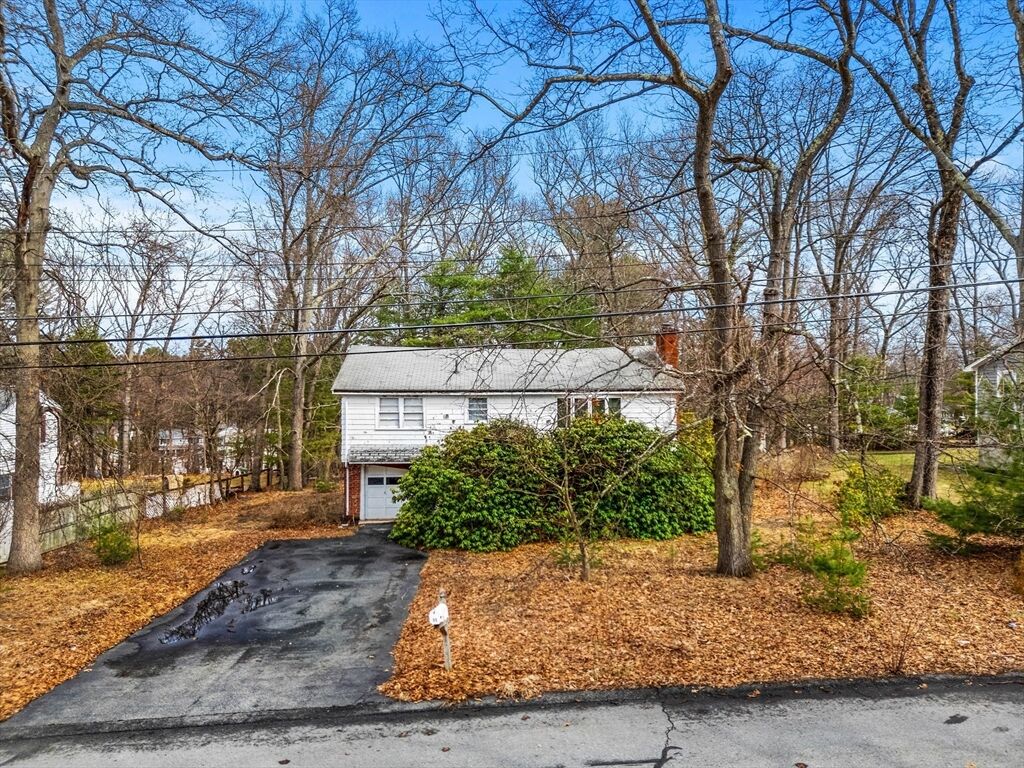 Property Photo: 11 Caroline St MA 01803