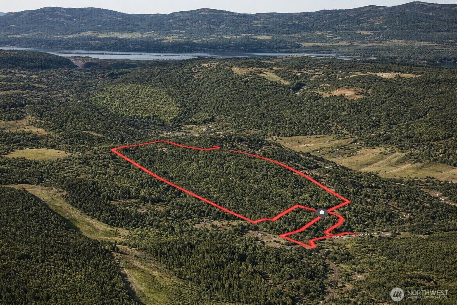 Property Photo: 355 E Ragland Road WA 98632