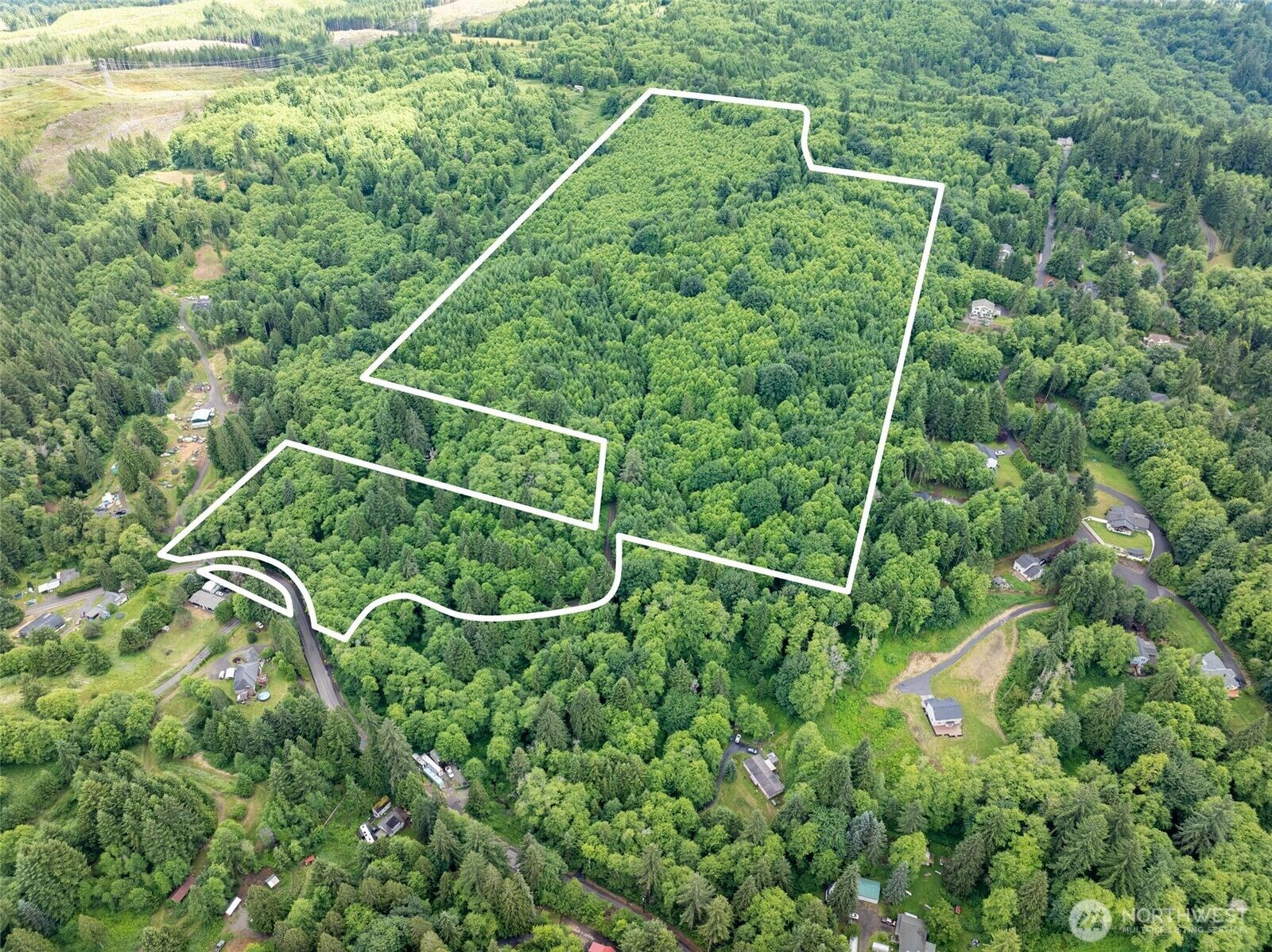 Property Photo:  355 E Ragland Road  WA 98632 
