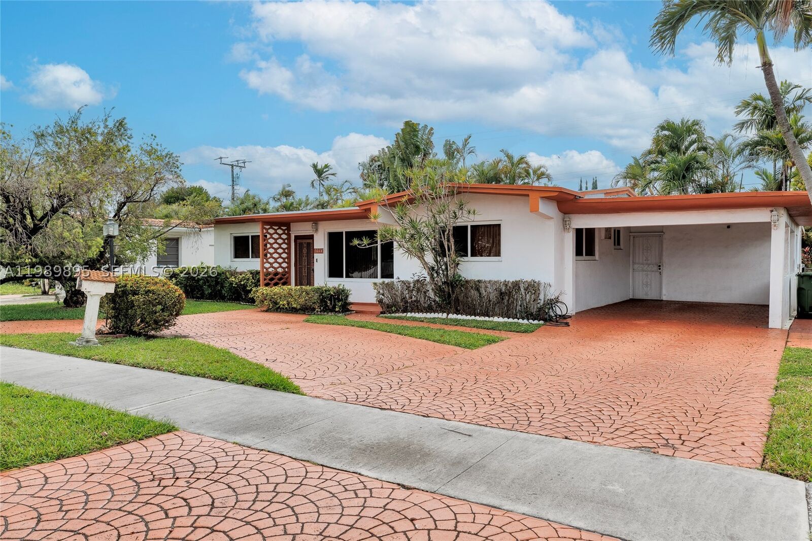 Property Photo: 5660 W 13th Ct FL 33012