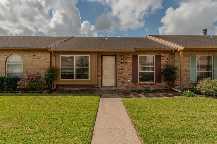 Property Photo:  1079 Sunmeadow Dr.  TX 77706 