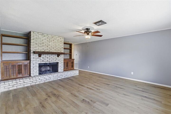 Property Photo:  2715 Saint Francis Street  LA 70663 