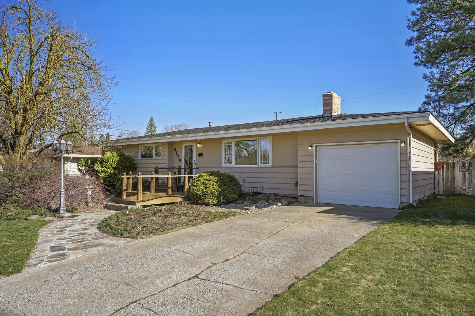 Property Photo:  6520 N Fotheringham St  WA 99208 