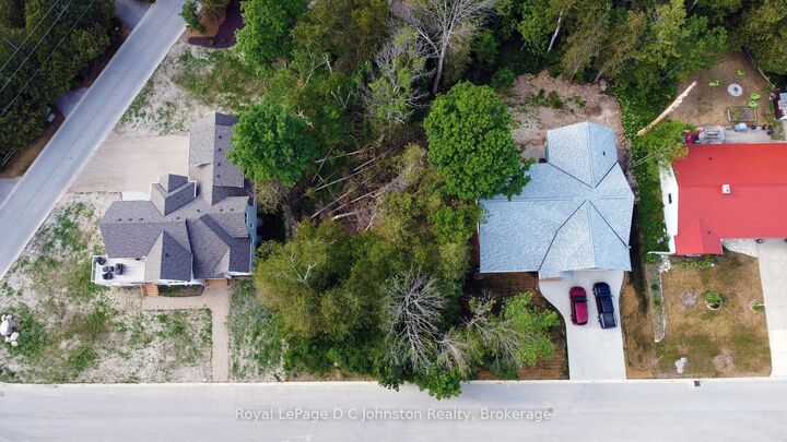 Property Photo:  0 Hemlock Street  ON N0H 2L0 