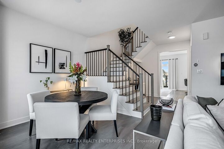 Property Photo: 2497 Littlefield Crescent ON L6M 5L9