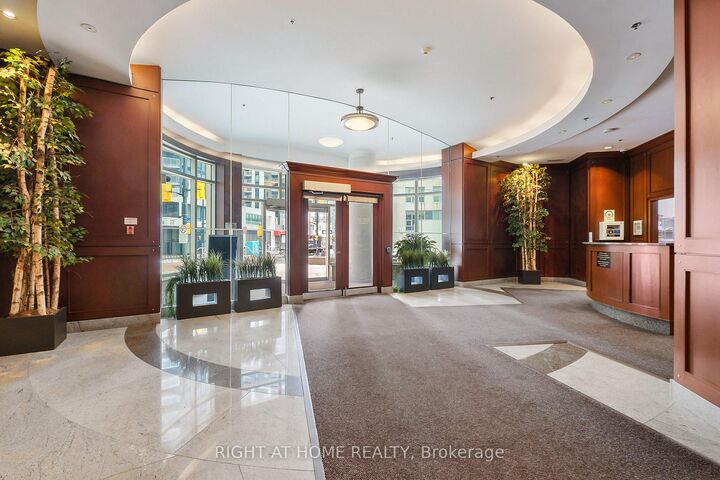 Property Photo: 234 Rideau Street 2302 ON K1N 0A9