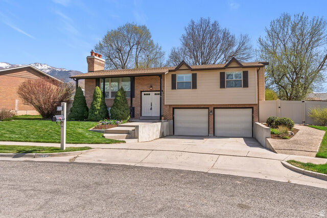 Property Photo:  125 W 525 N  UT 84037 