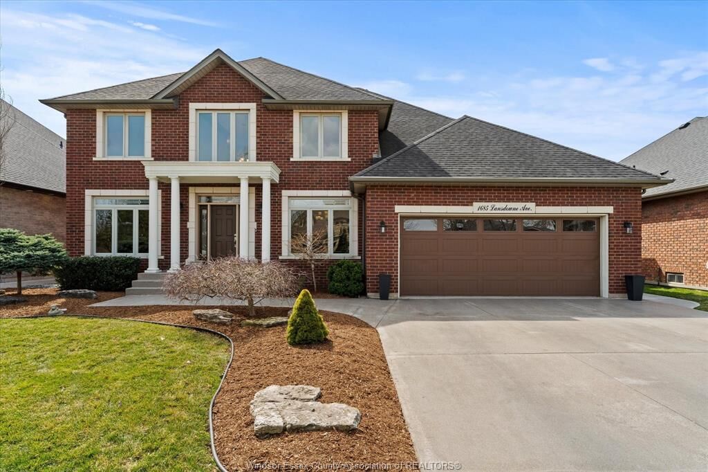 Property Photo:  1685 Lansdowne Avenue  ON N9J 3X8 