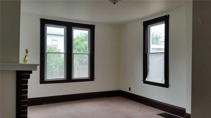 Property Photo:  811 Ohio River Blvd, Apt #1  PA 15202 