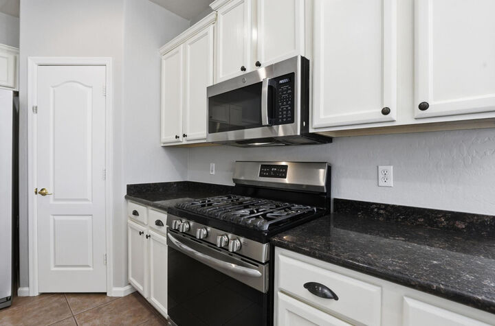 Property Photo:  3565 E Vaughn Court  AZ 85234 