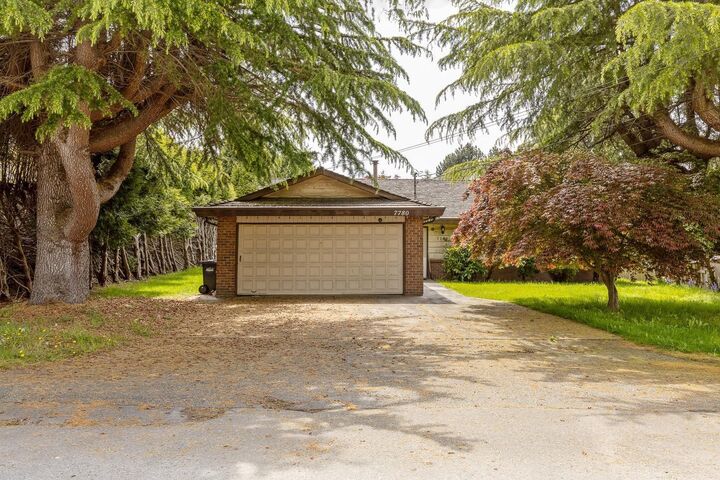 7780 Acheson Road — photo 1
