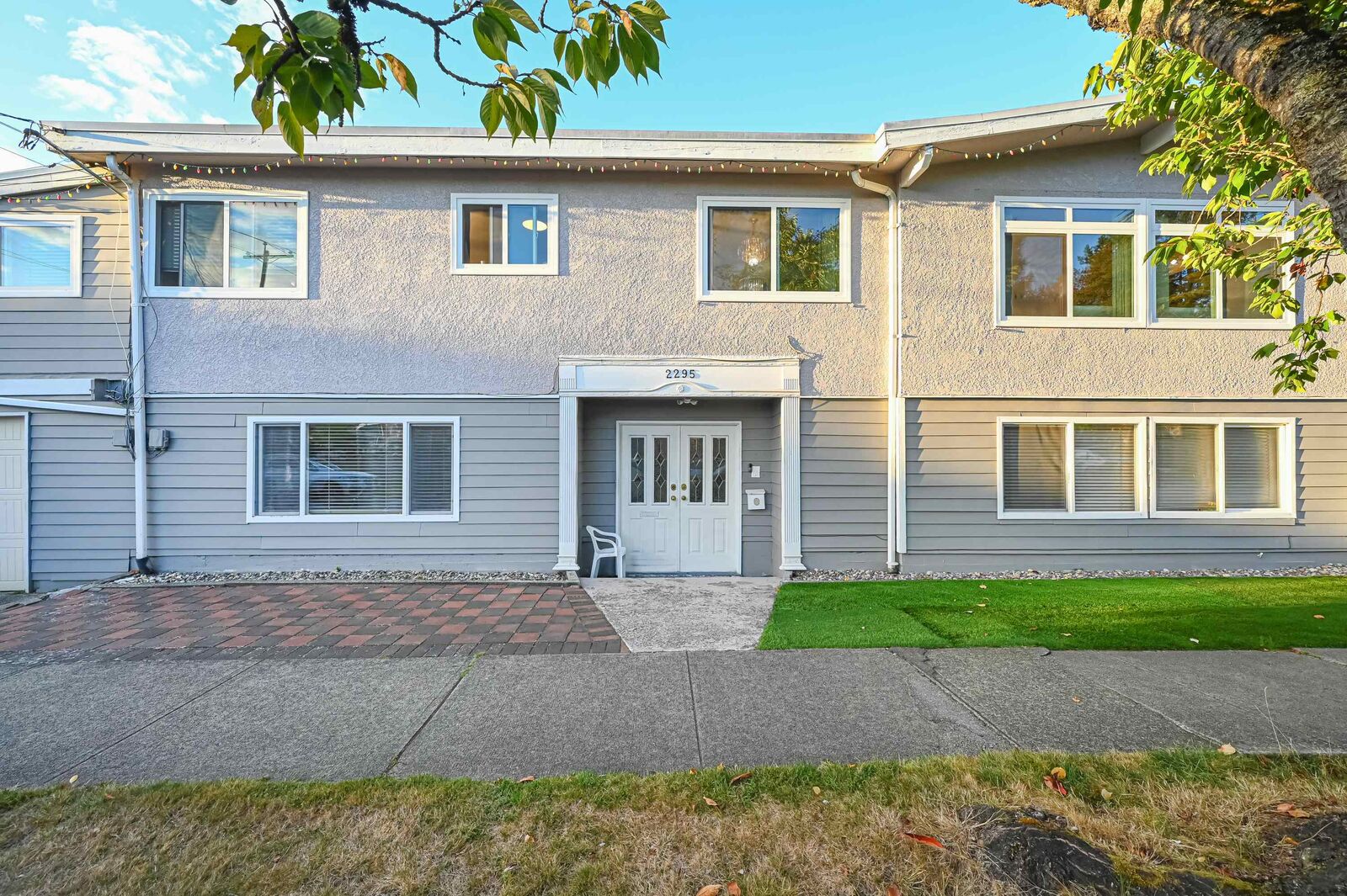 Property Photo: 2295 E 48th Avenue BC V5P 1R9