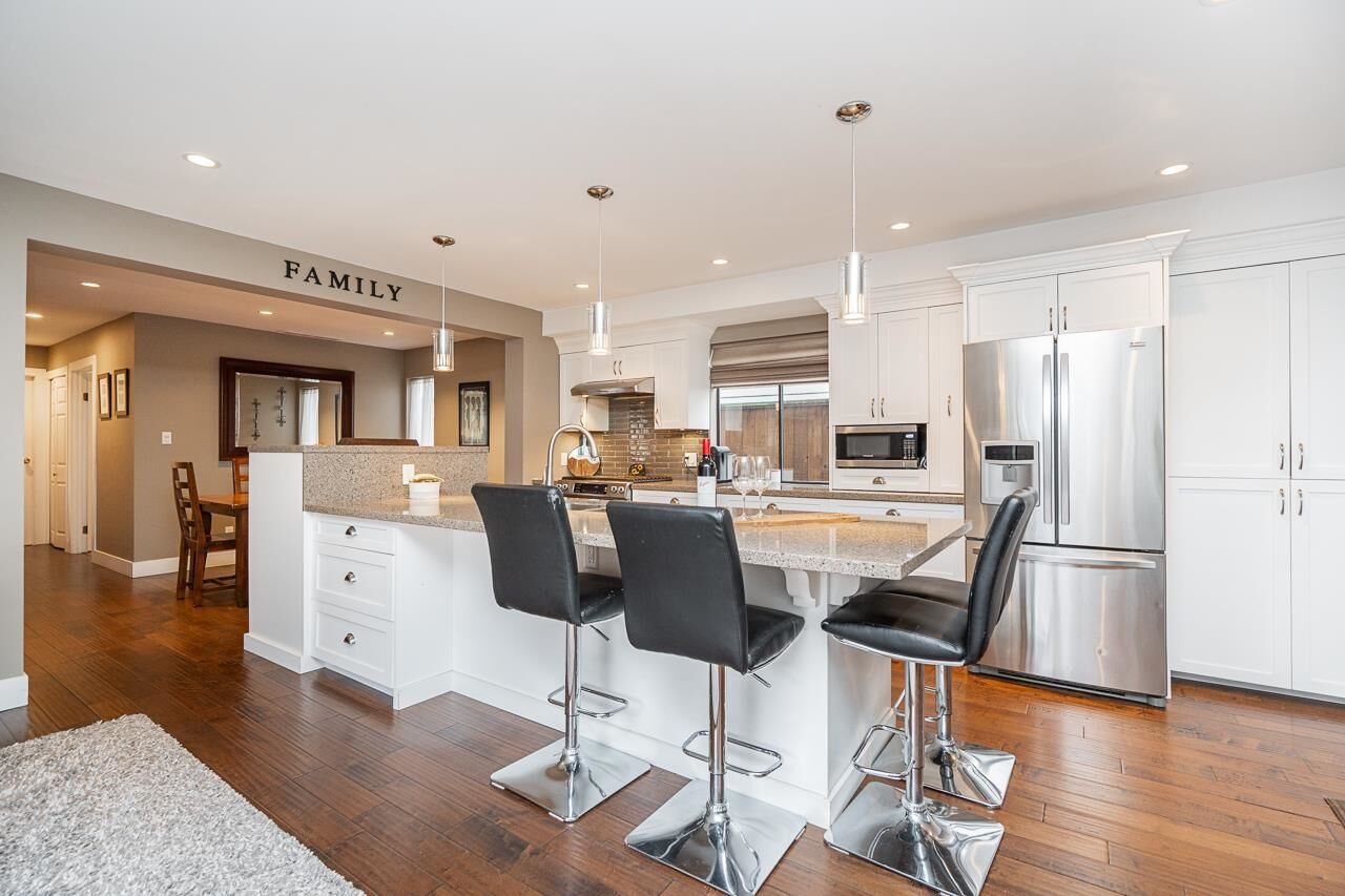 Property Photo: 11826 Alderwood Crescent BC V4E 3G1