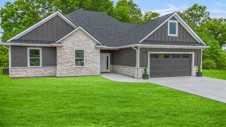 Property Photo:  6176 Partridge Ct  MO 65202 