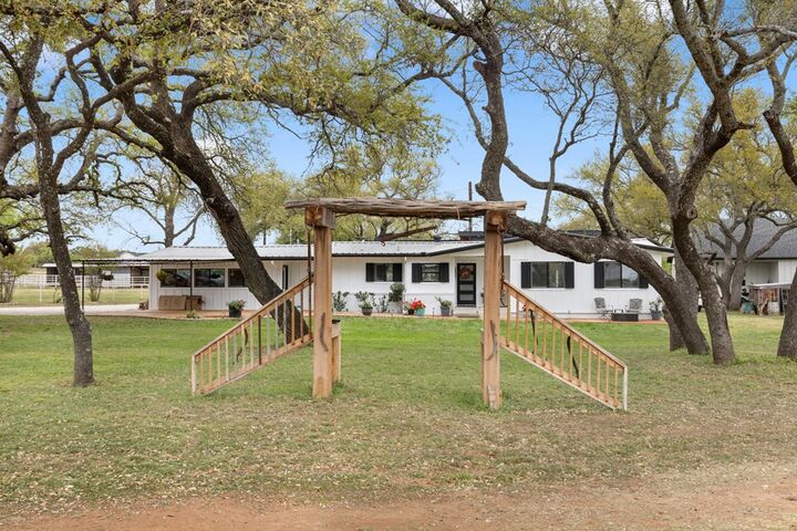 Property Photo:  639 Hwy 71  TX 78643 