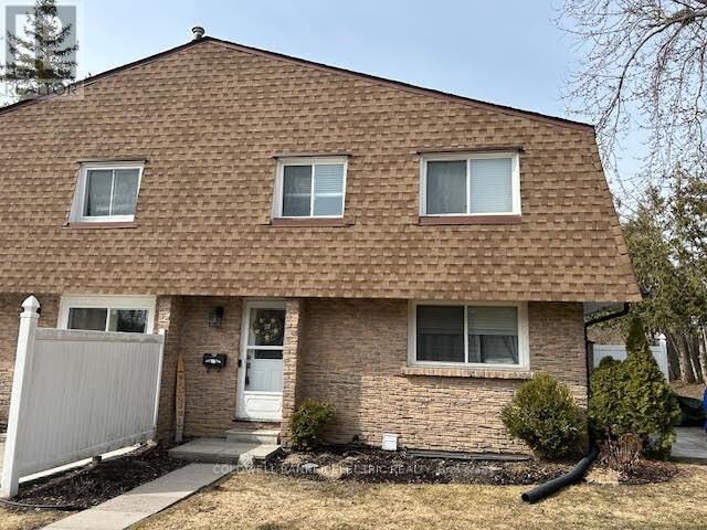 Property Photo:  740 Chamberlain Street 14  ON K9J 4M3 