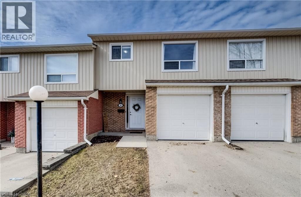 Property Photo:  279 North Bluevale Street North 64  ON N2J 4L8 