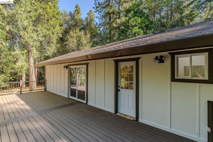 Property Photo: 23656 Lightning Ln CA 95666