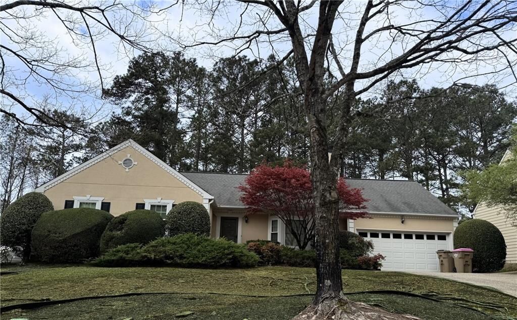 Property Photo: 11120 Abbotts Station Drive GA 30097