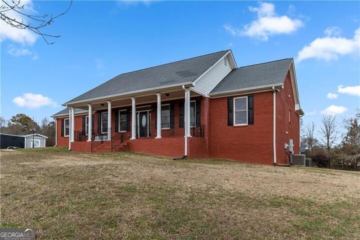 Property Photo:  2984 Berry Road  GA 30052 