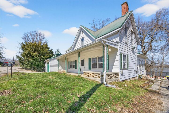 Property Photo:  702 W Association Street  IN 47429 