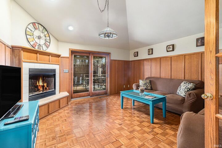 Property Photo:  10037 Victoria Drive  IN 46563 