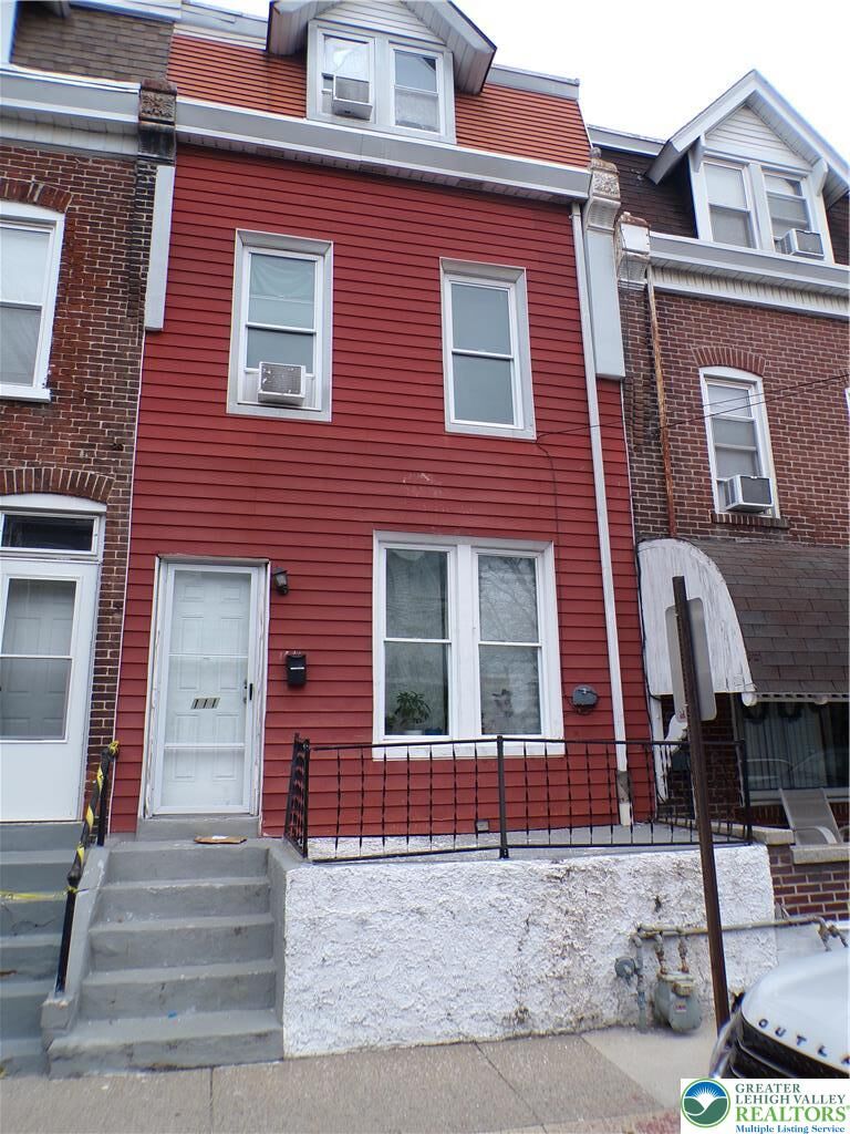 Property Photo: 111 Ridge Avenue PA 18101