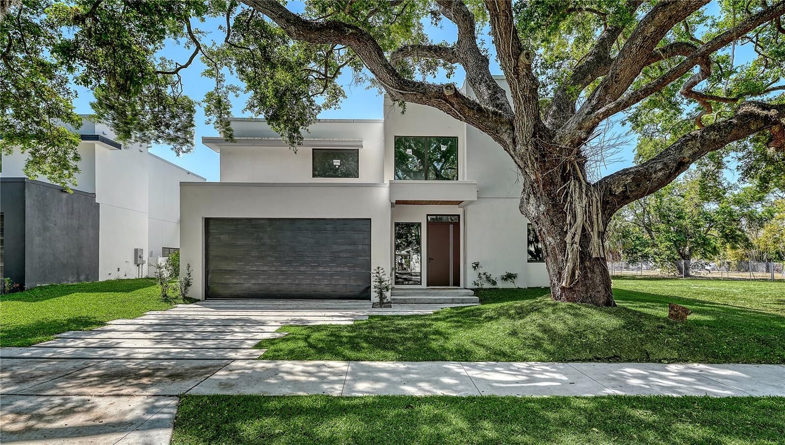 Property Photo:  1730 Wisconsin Lane  FL 34239 