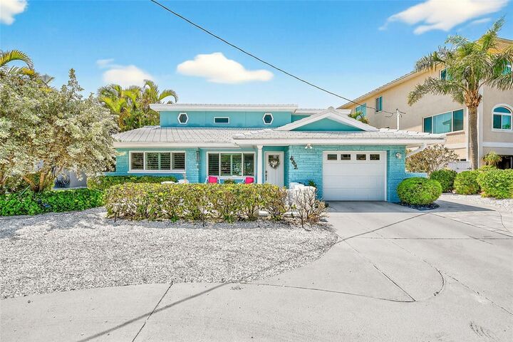 Property Photo: 441 Harbor Drive S FL 33785