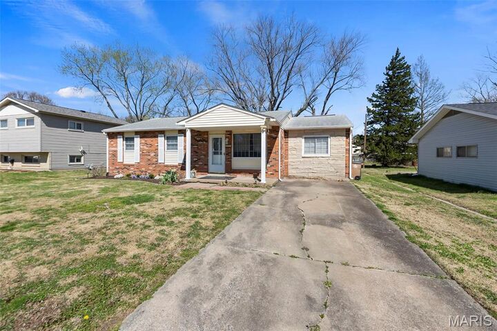 Property Photo: 2224 Lombardo Street MO 63701