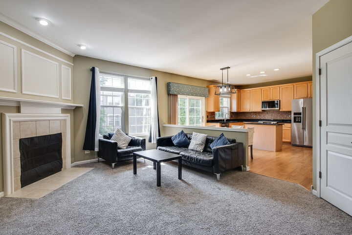 Property Photo:  2889 Peachtree Circle  IL 60502 