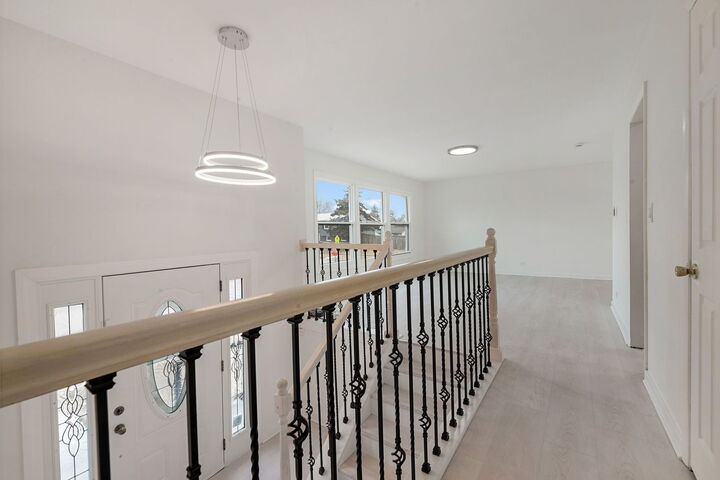 Property Photo:  