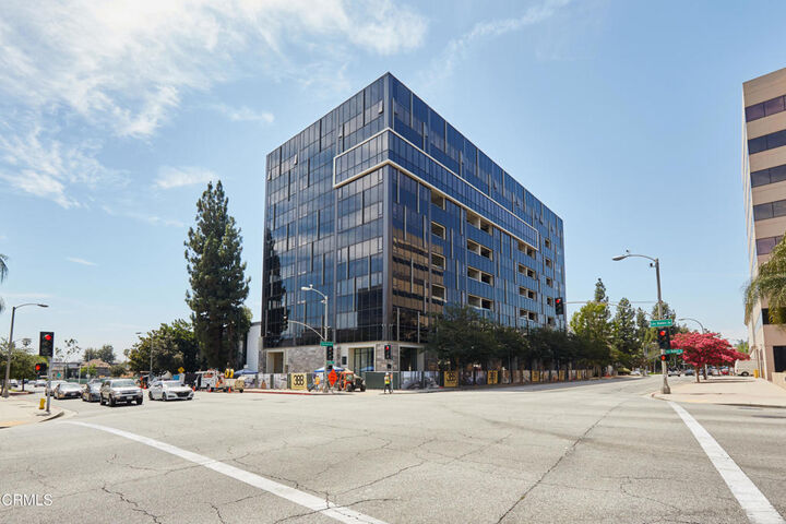 Property Photo:  388 Cordova Street 305  CA 91101 