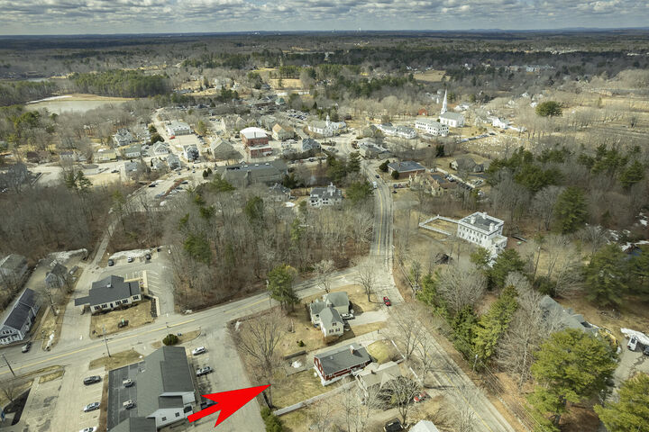 Property Photo:  47 Long Sands Road  ME 03909 