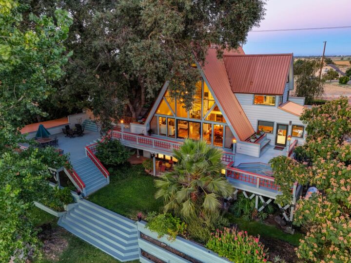 Property Photo:  2851 Garden Highway  CA 95833 