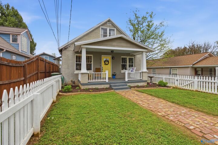 Property Photo: 1217 McCullough Avenue NE AL 35801