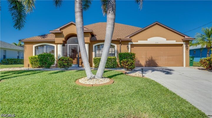 Property Photo:  3330 SW 26th Avenue  FL 33914 