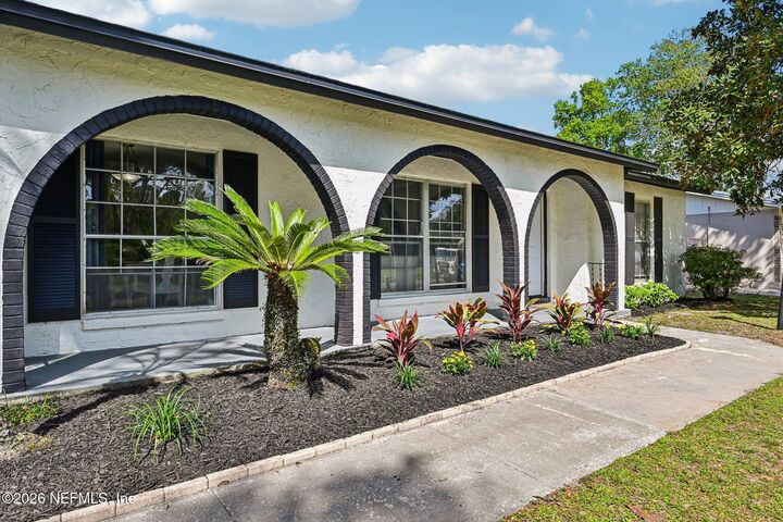 Property Photo:  1370 Bellair Boulevard  FL 32073 