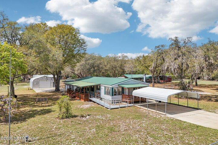 Property Photo:  128 Sesame Street  FL 32068 