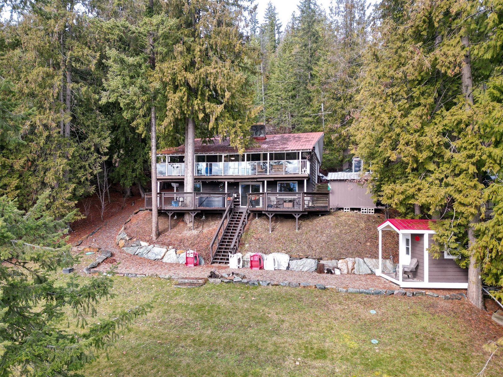 Property Photo: 7796 Columbia Drive BC V0E 1M8