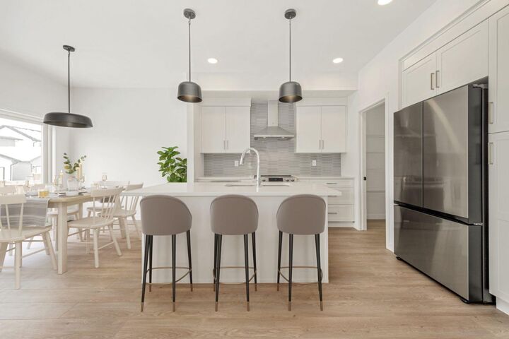 82 Miners Road W — photo 1