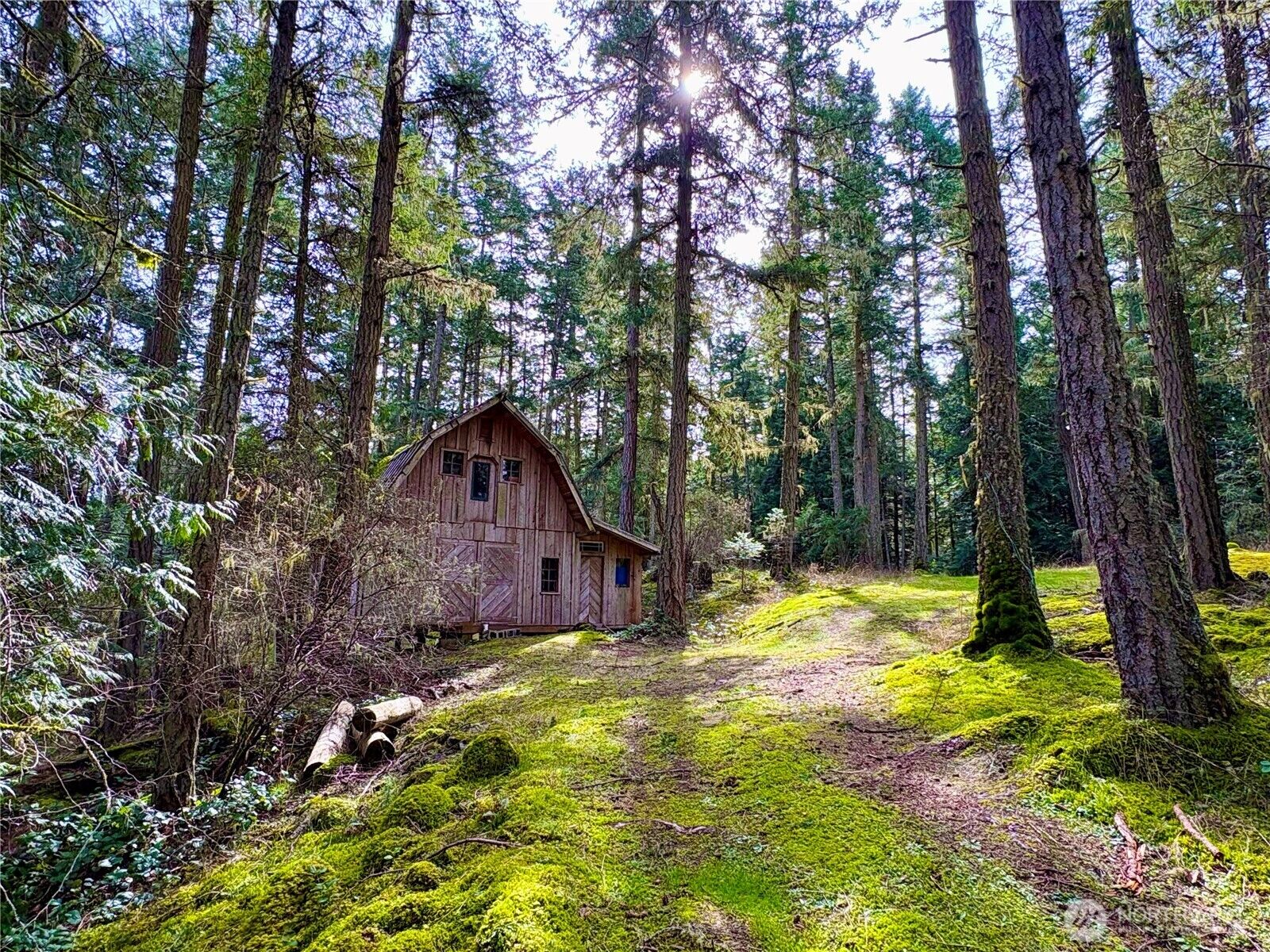 Property Photo: 48 Copper Hill Lane WA 98286