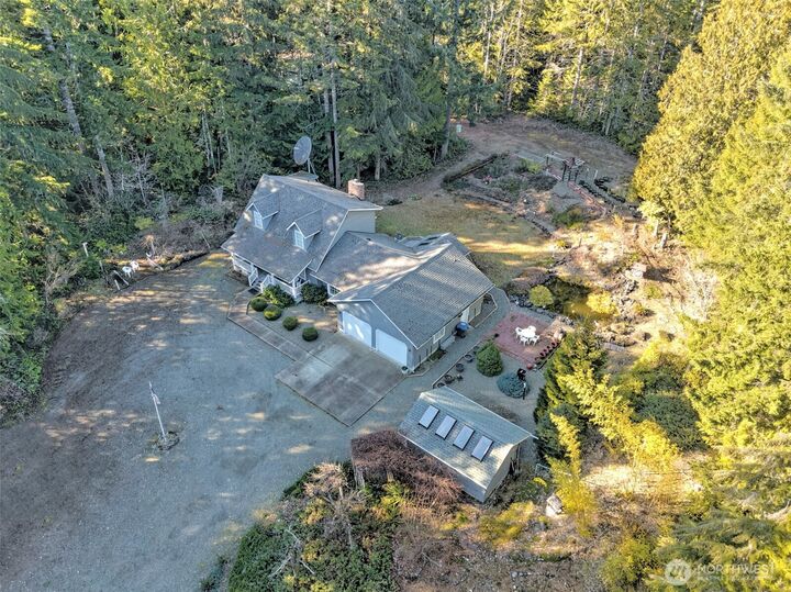 Property Photo: 50 N Standstill Drive S WA 98548
