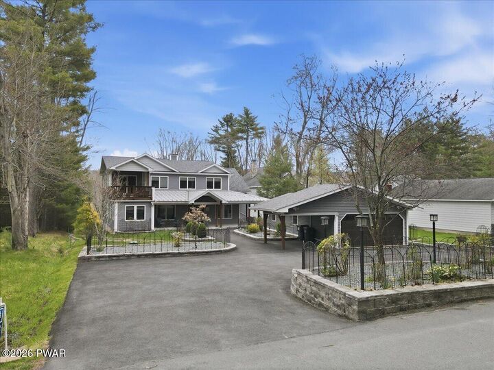 Property Photo:  111 Spinnler Point Road  PA 18464 