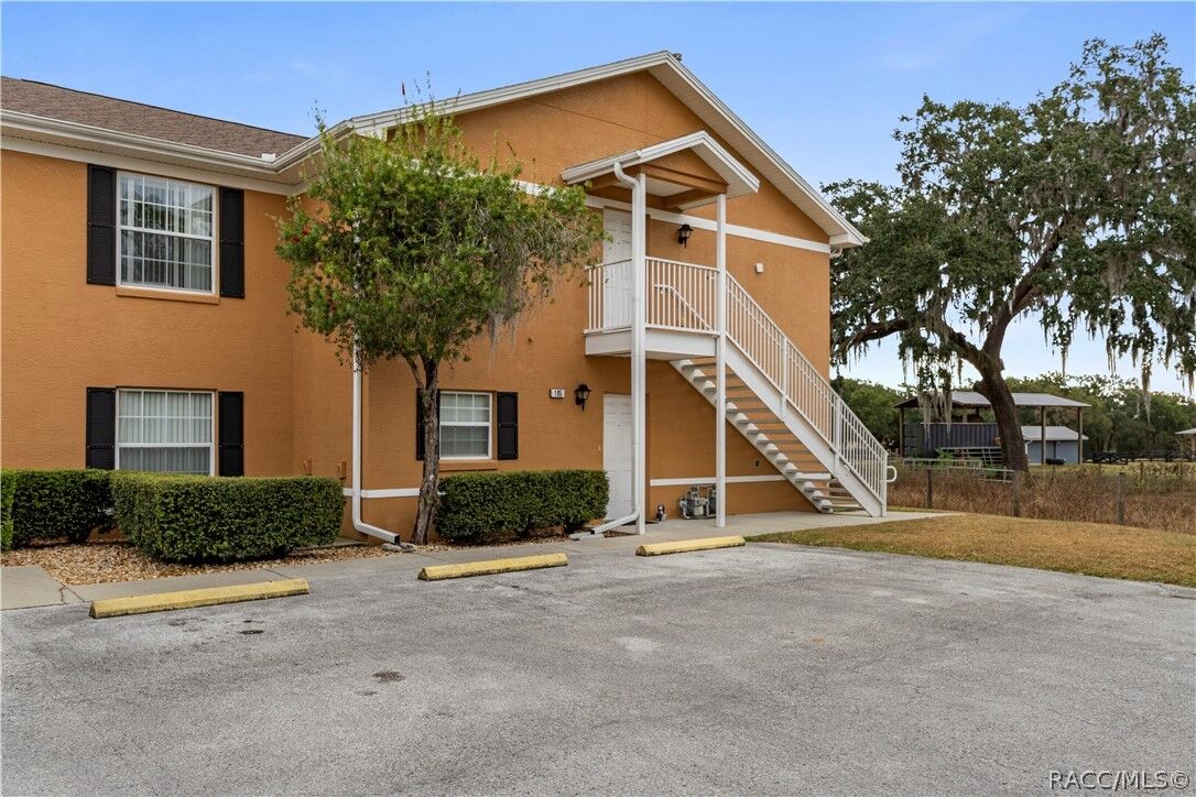 Property Photo:  4450 E Windmill Drive 105  FL 34453 