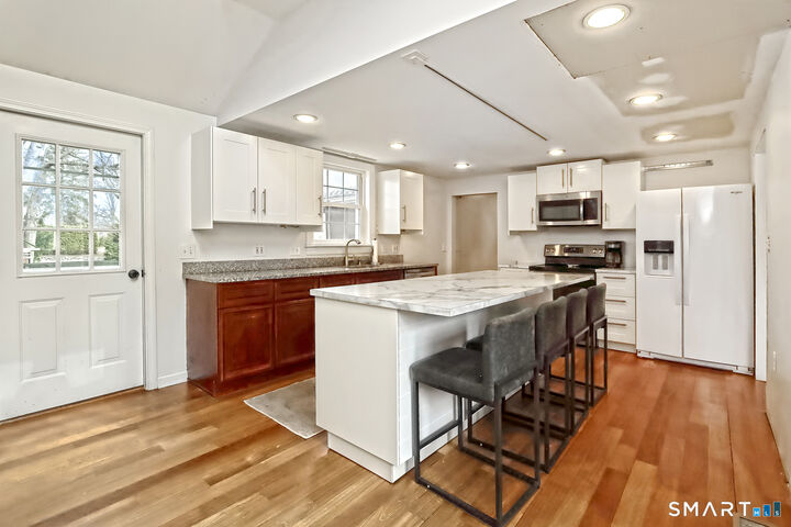 Property Photo:  167 Porter Lane  CT 06477 