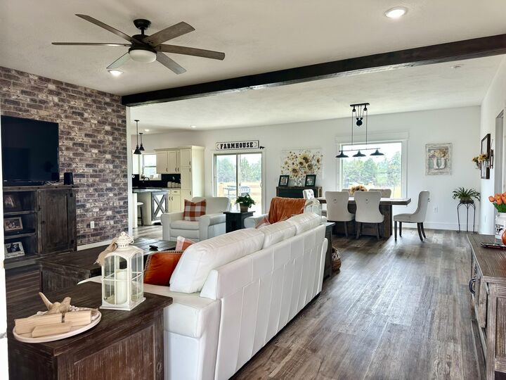 Property Photo: 346 Old Buggy Road MO 65742