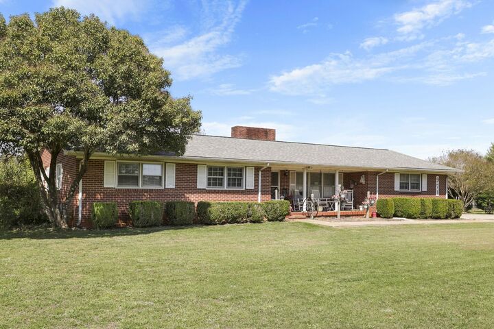 Property Photo:  971 Iron Bridge Rd Road  SC 29330 